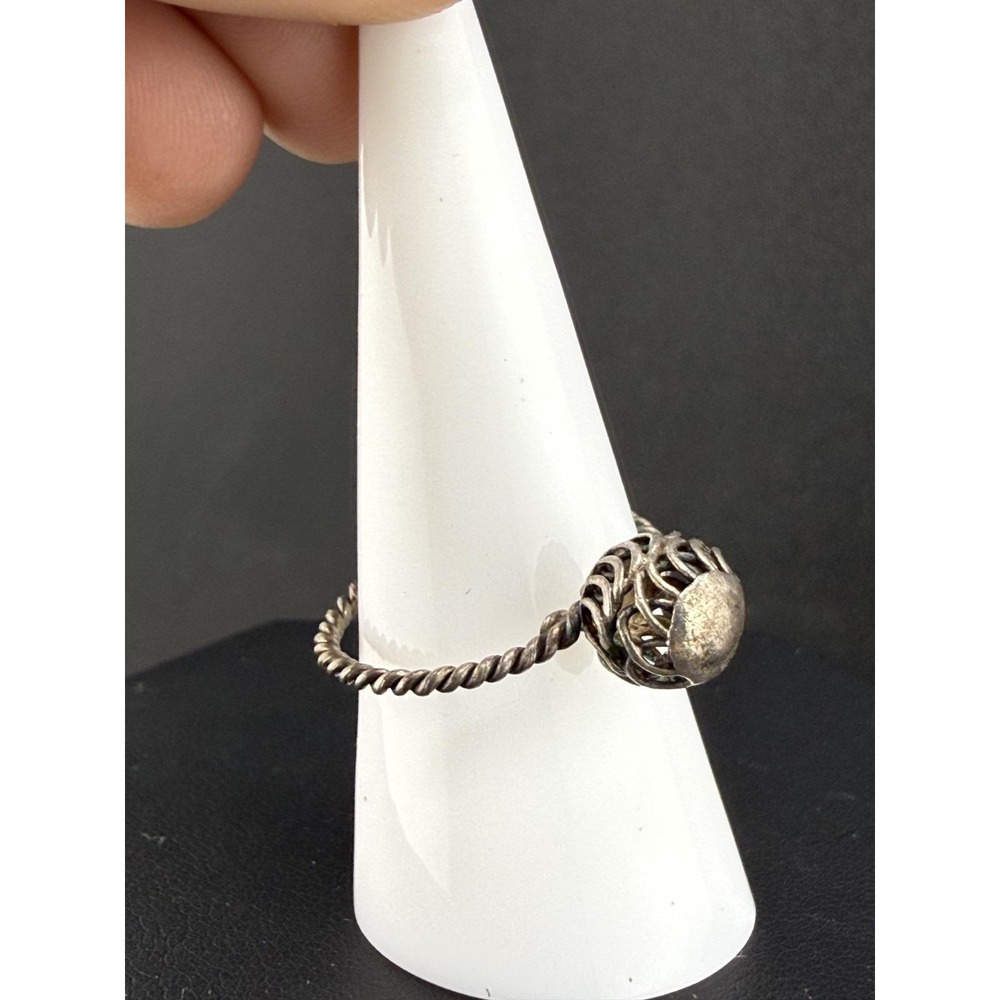 Vintage Estate Ring Silver Tone Twisted Band Cage Setting Adjustable 8